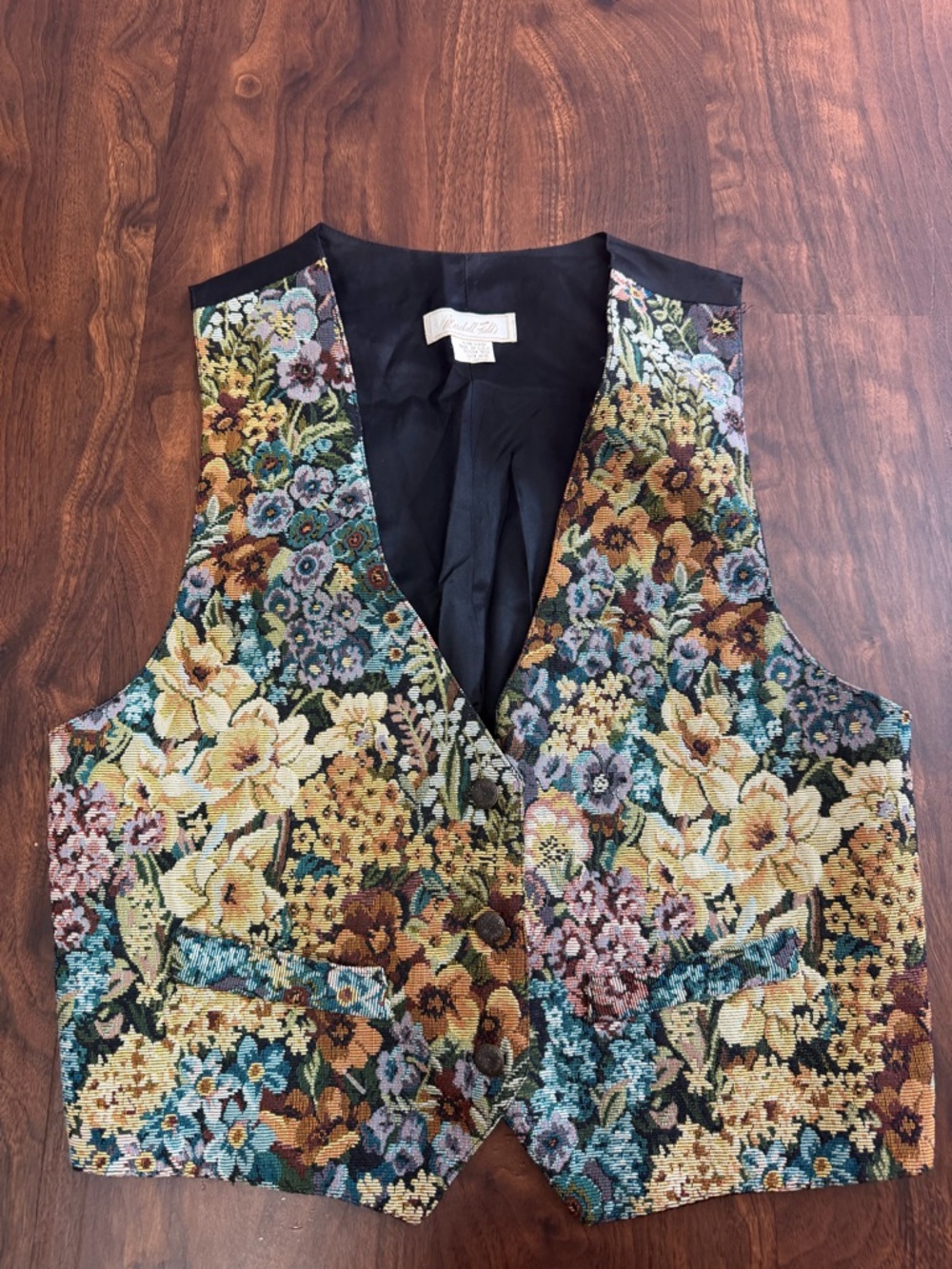 Marshall Field’s Vintage Floral Tapestry Vest with Multicolor Bouquet - Picture 2 of 7